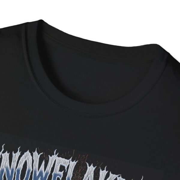 SNOWFLAKES MELT AT MY ARC Welding T-Shirt, Funny Welding T-shirt, Cool Welding Shirt, Welder Gift T-shirt, Arc Welding Tee, Men's Welding Apparel, Welding Humor Shirt, Welding Graphic Tee - Image 3