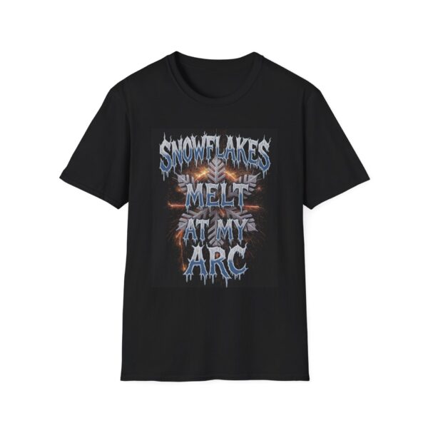SNOWFLAKES MELT AT MY ARC Welding T-Shirt, Funny Welding T-shirt, Cool Welding Shirt, Welder Gift T-shirt, Arc Welding Tee, Men's Welding Apparel, Welding Humor Shirt, Welding Graphic Tee